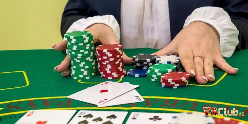 Giải đáp khái niệm Baccarat Long Bảo là gì Giải đáp khái niệm Baccarat Long Bảo là gì